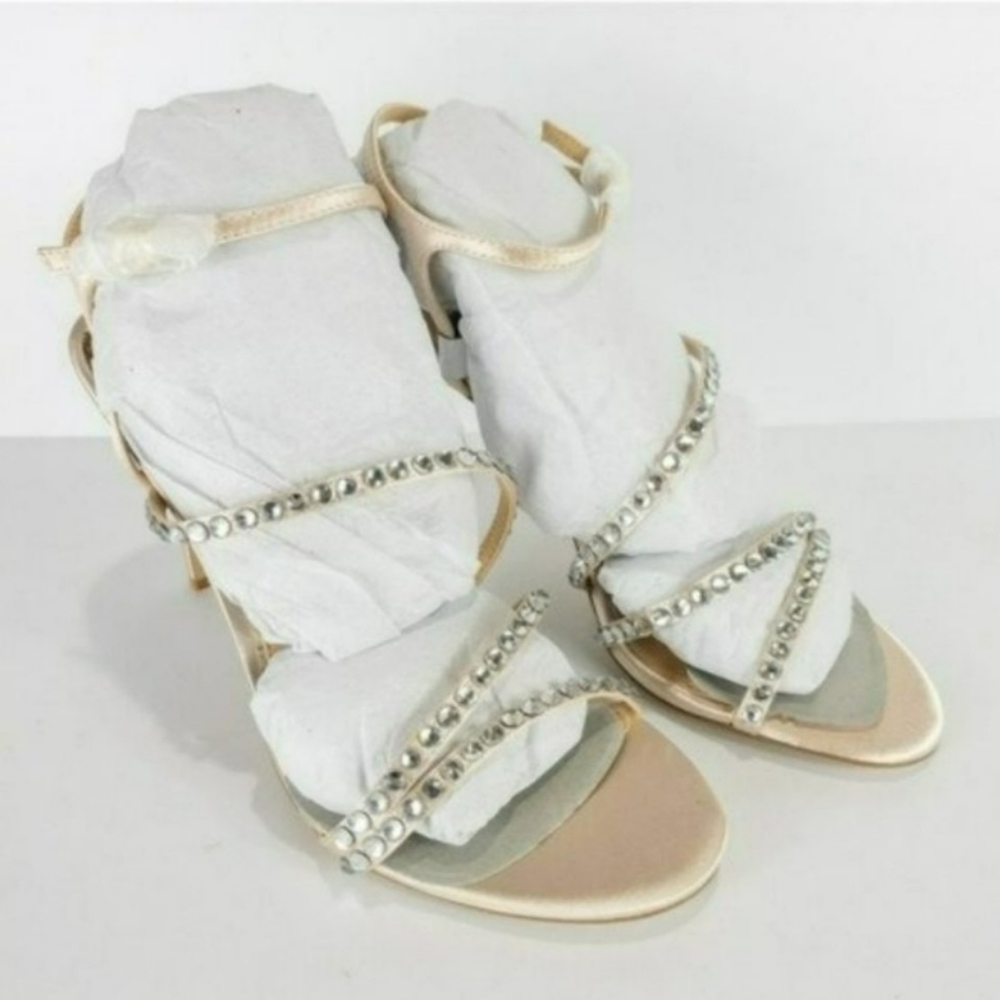 Jewel by Badgley Mischka Marimba Satin Sandal - Picture 5 of 7